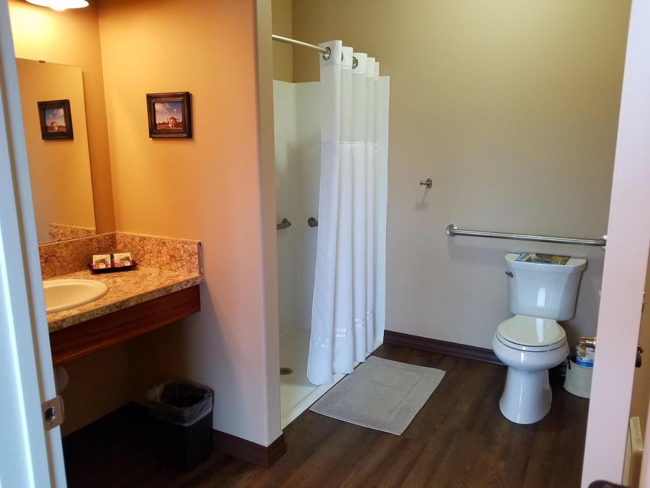 Zillah Lakes Inn מראה חיצוני תמונה